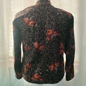 Democracy Light Zip Up Jacket w/ Leopard Floral Print